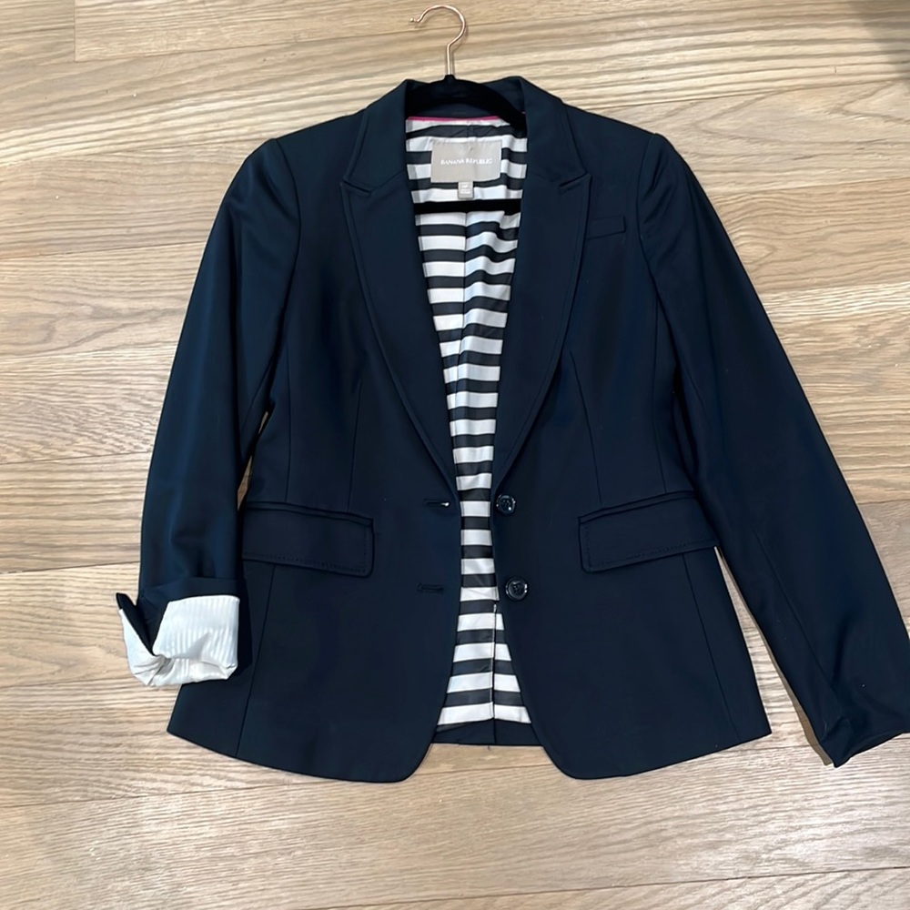 Banana republic navy blue blazer size 0p